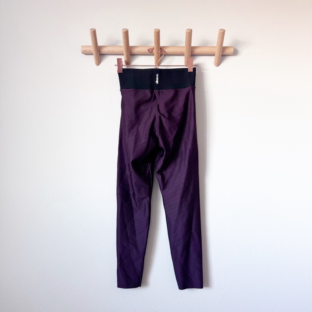 Ultracor High Oblique Pixelate Deep Burgundy Leggings - Picture 8 of 13